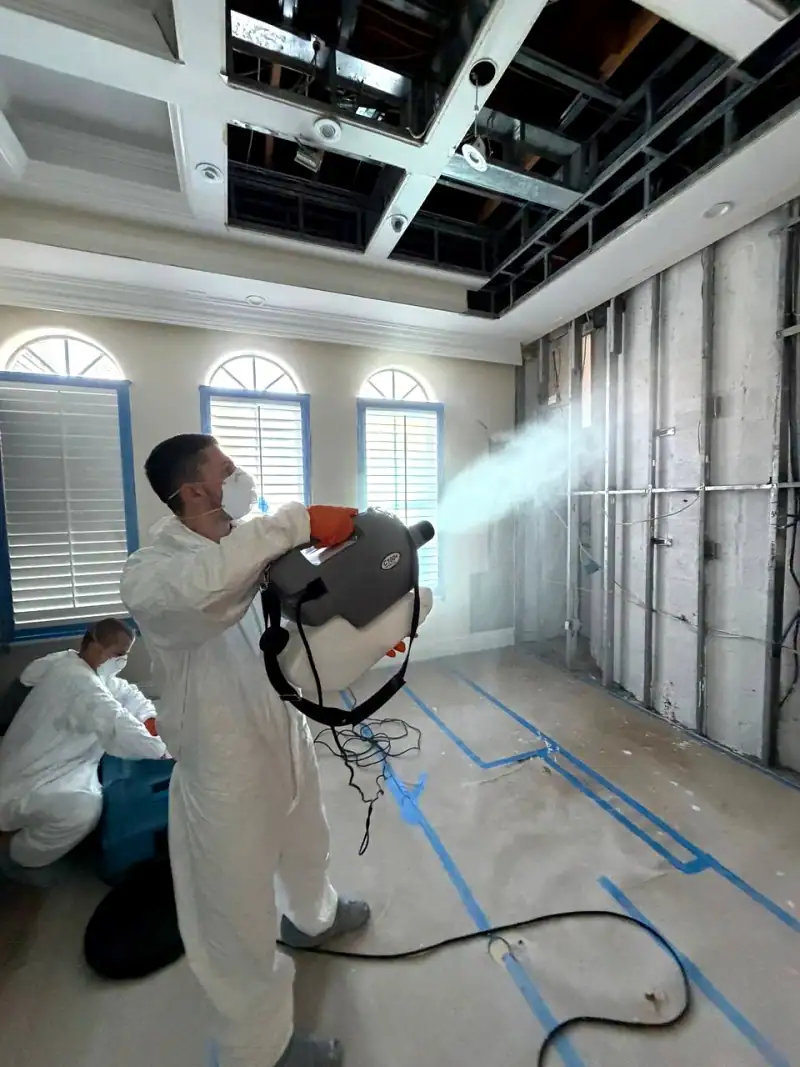 24/7 Service Pros water damage inspection and restoration in Fort Lauderdale, FL